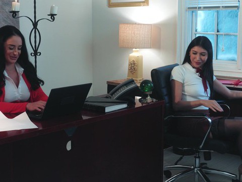 RefleXXX presents: Big butt boss spreads legs to ride her coworker on the bed