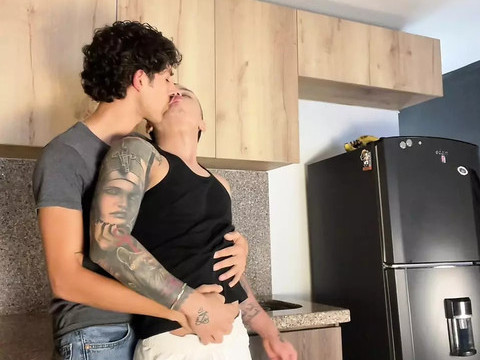RefleXXX presents: Colombian boy shows how to take a huge cock - enriquemudu & milky_santy