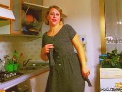 RefleXXX presents: Italian bbw housewife bj